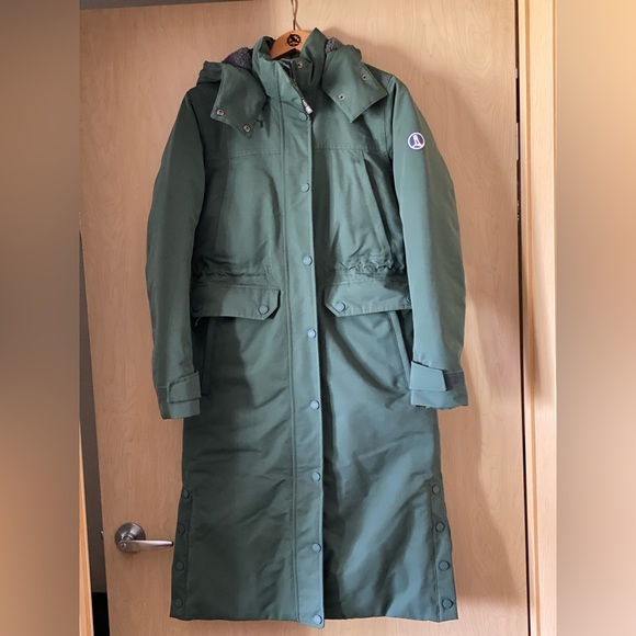 Lands' End Women's Expedition Waterproof Winter Maxi Down Coat, Size: Small - Picture 1 of 12